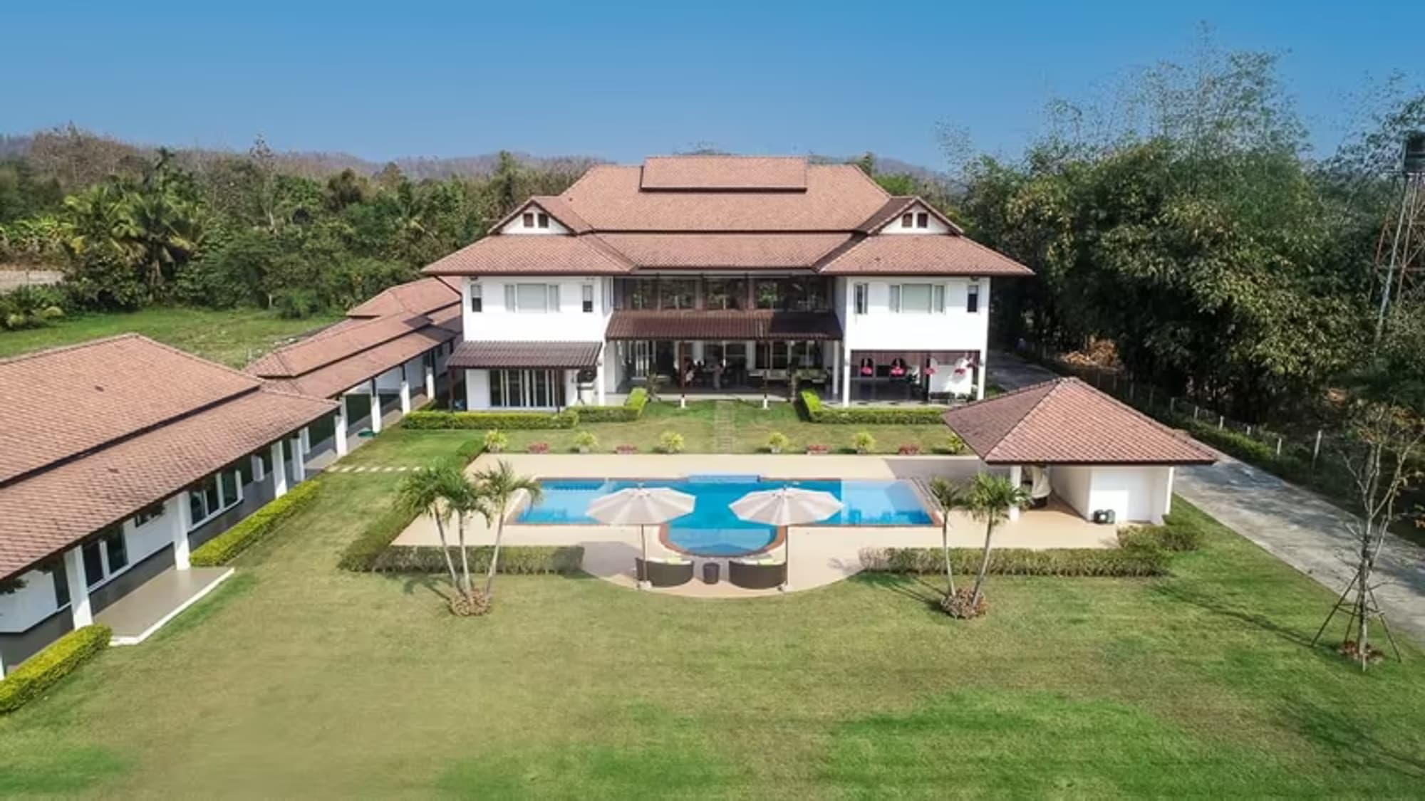 Luxury Pool Villa for Sale/Rent in Mae Rim - Image 3