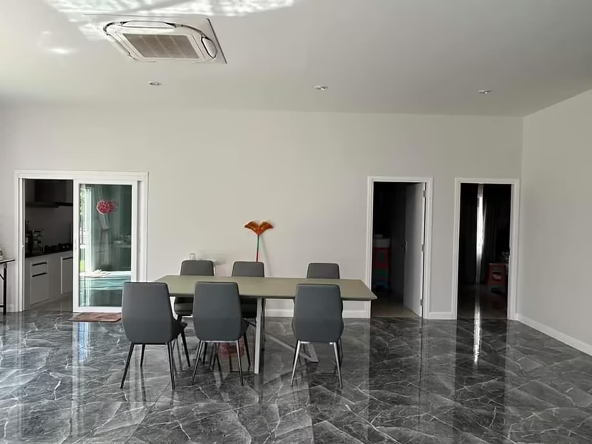  - Image 5