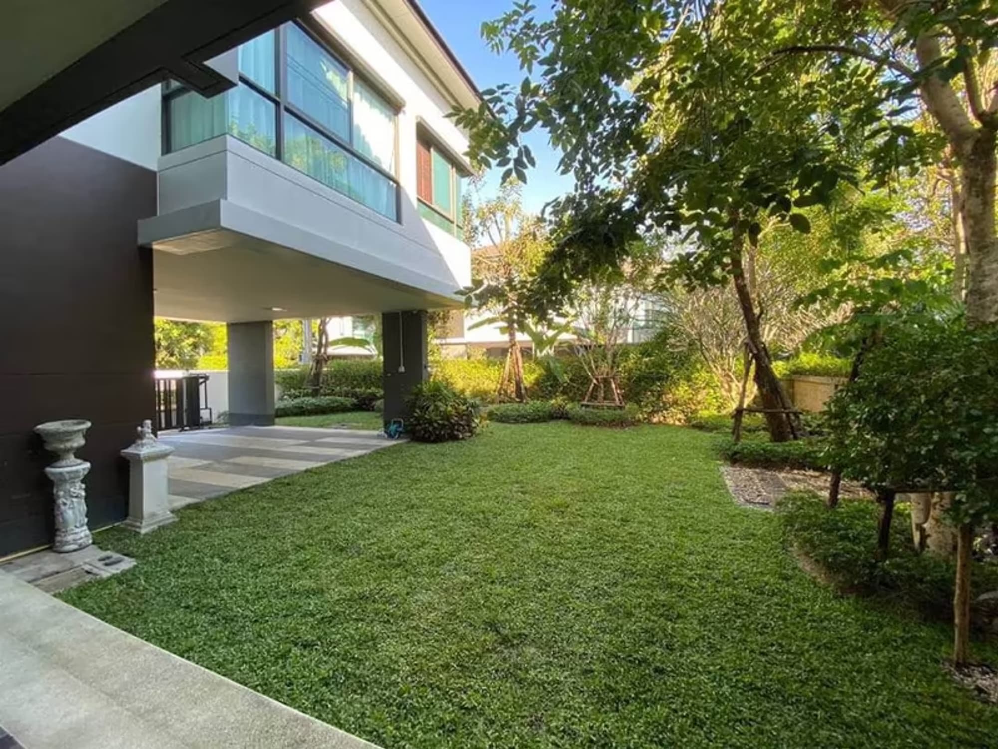 3 Bedroom House - Image 9
