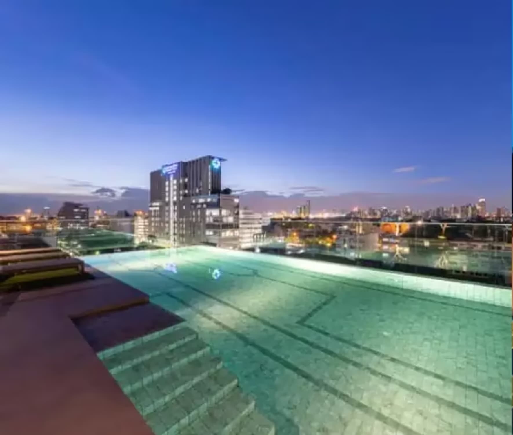 Studio for Rent in Phra Khanong - Image 7