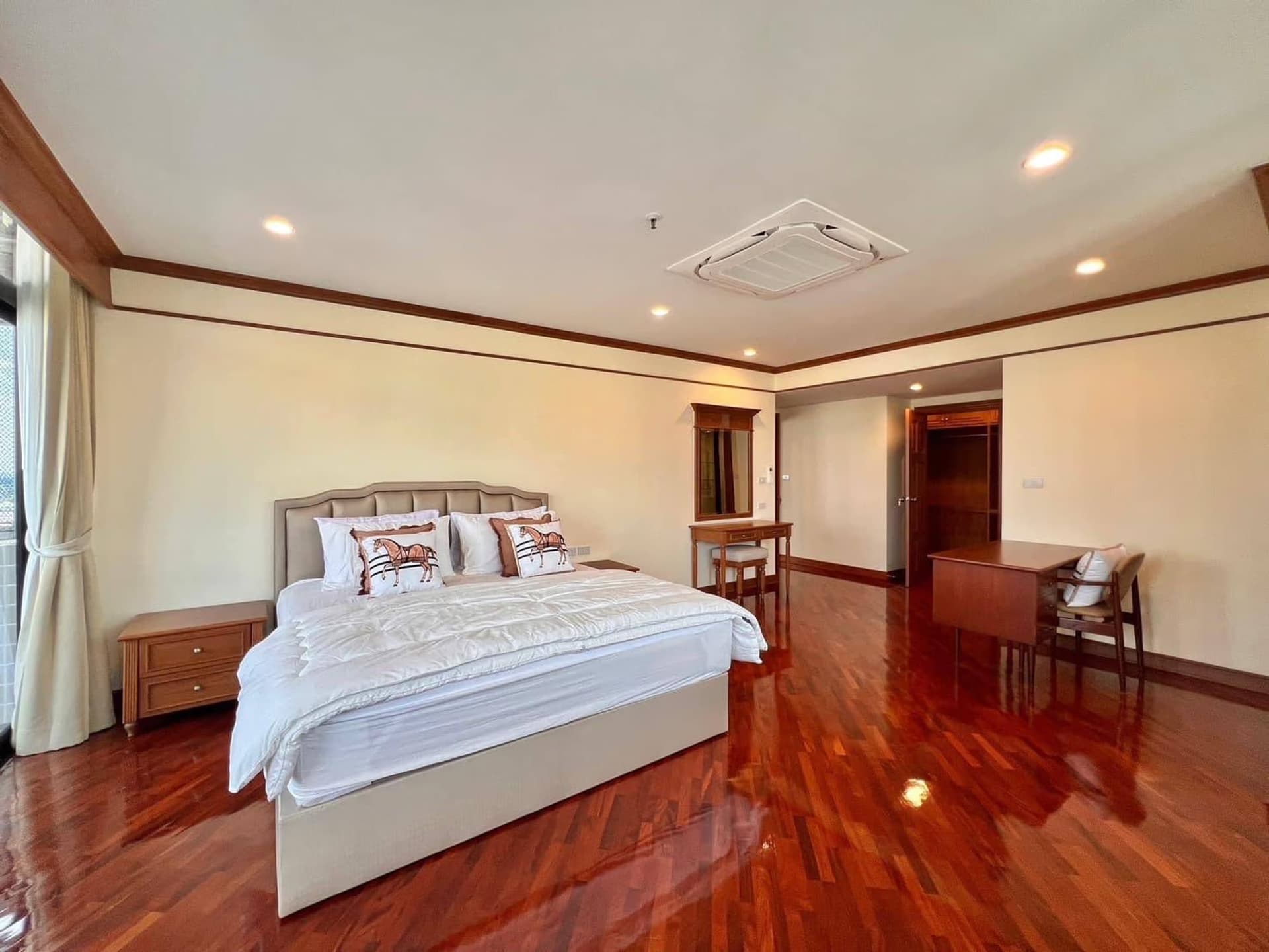 3 ห้องนอน คอนโด สำหรับ จำหน่าย ใน Khlong Toei - Image 28