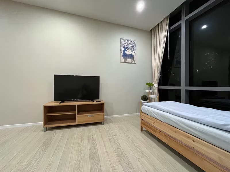 undefined Bed Condo for Rent and Sale  Near Phetchaburi MRT
