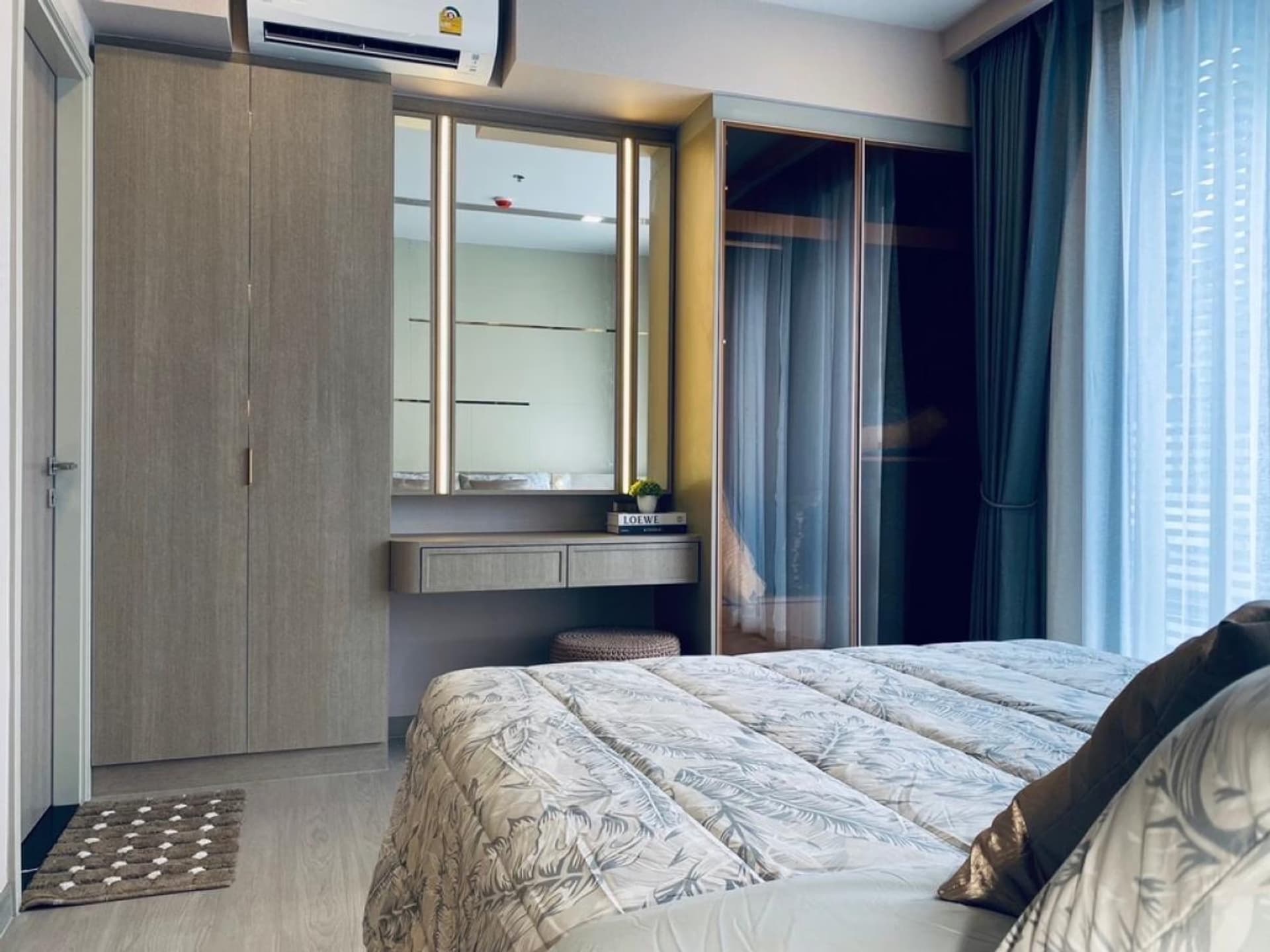 1 Bed Condo for Rent in Huai Khwang - Image 6