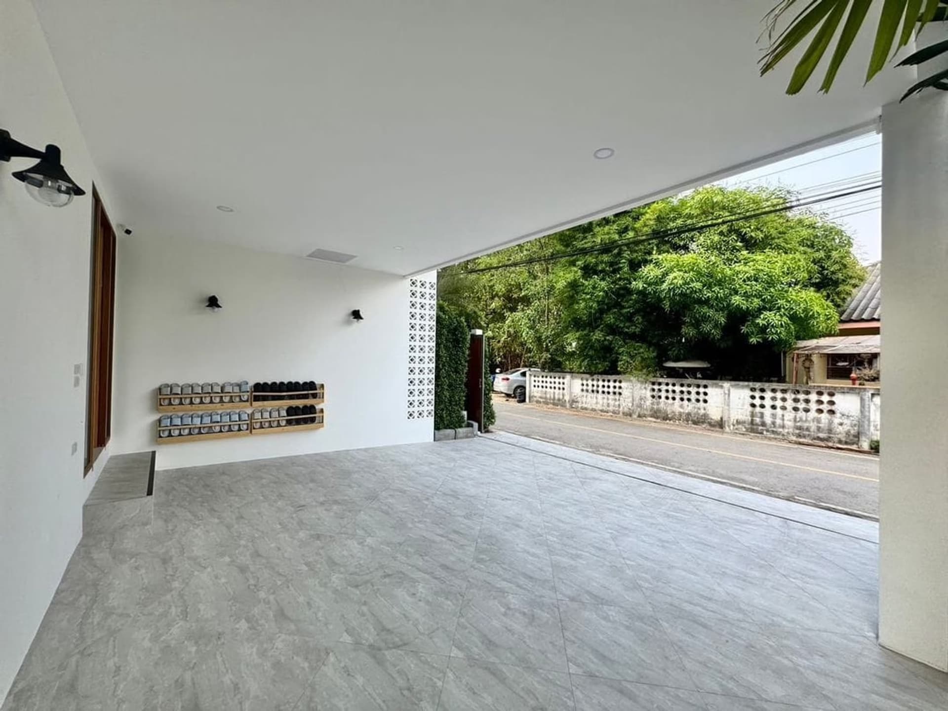 8 Bed House for Rent and Sale in Doi Saket - Image 4