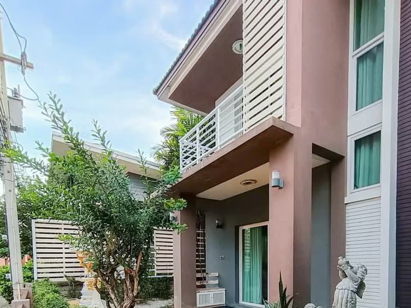 3 Bed House for Rent in Saraphi