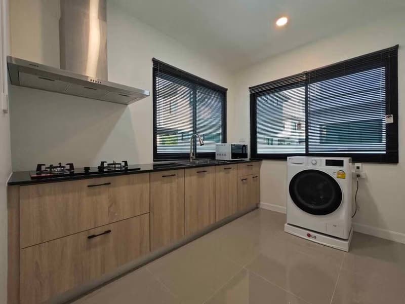 3 Bed House for Rent and Sale in San Kamphaeng