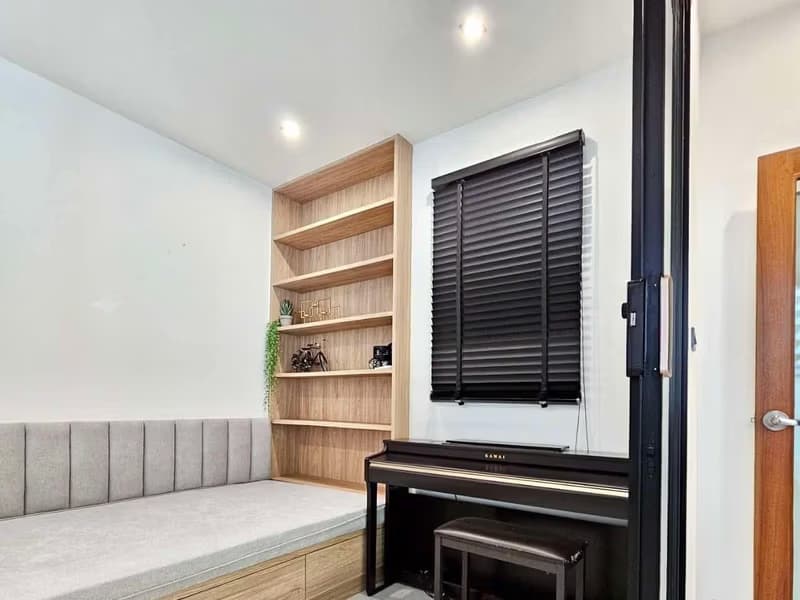 3 Bed Townhouse for Rent in San Sai