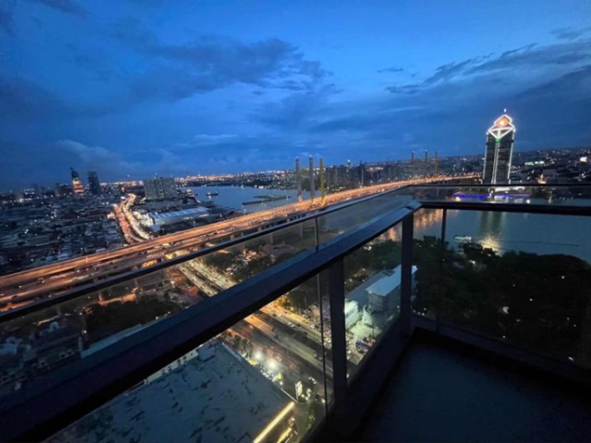 2 Bed Condo for Rent in Bang Kho Laem - Image 11