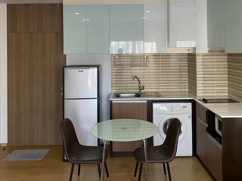 Condo for Rent at Noble Reveal