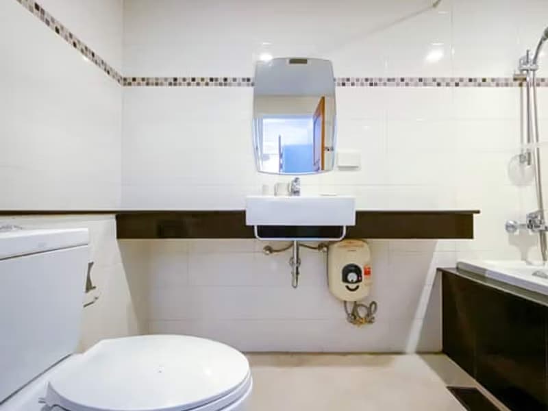 1 Bedroom Condo