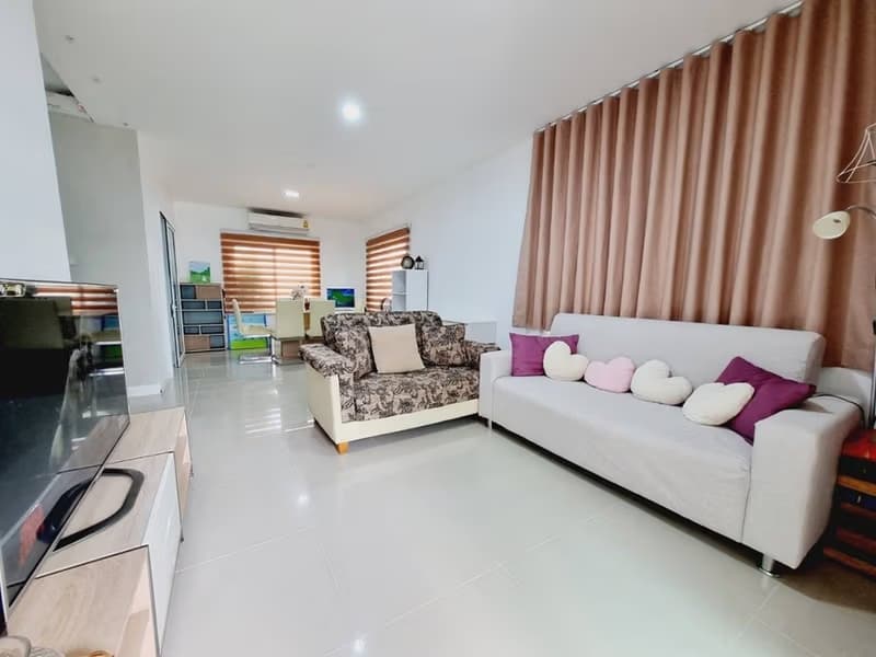 3 Bed House for Rent in Mueang Chiang Mai