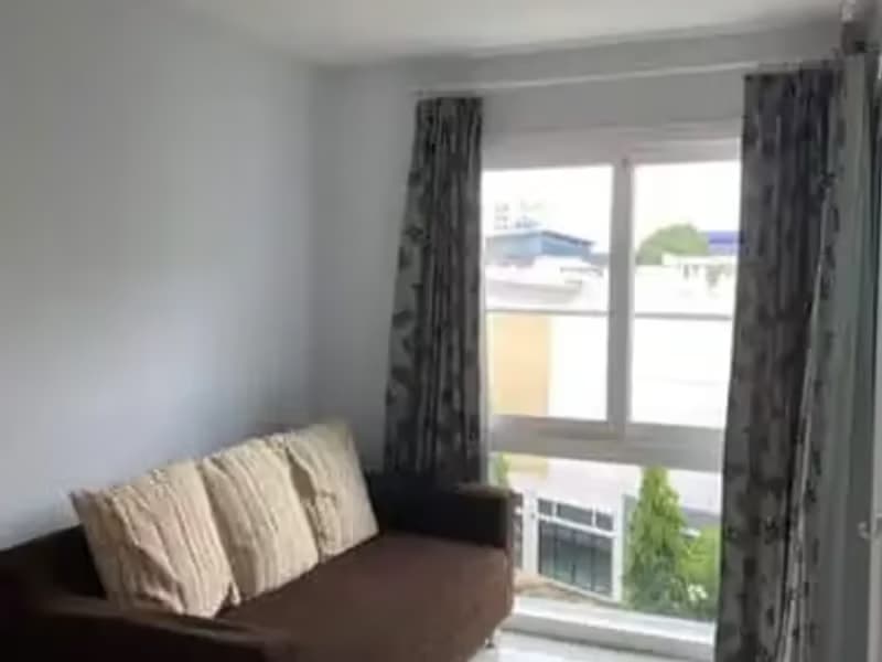 1 Bedroom Condo