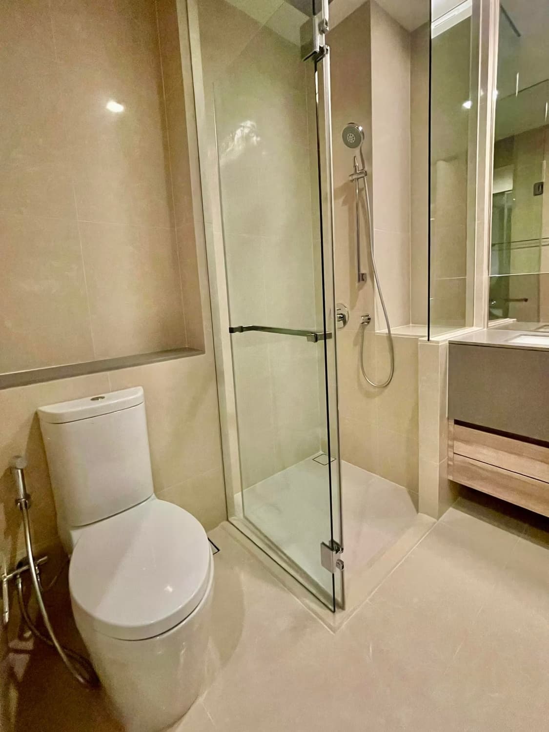 Condo for Rent at THE ESSE Asoke - Image 11