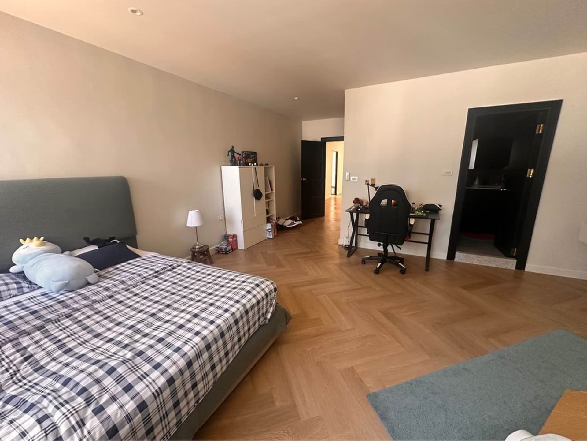 Condo for Sale at Mano Tower   - Image 16