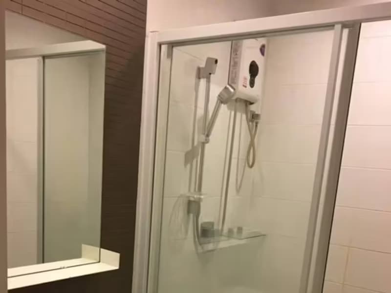 1 Bedroom Condo