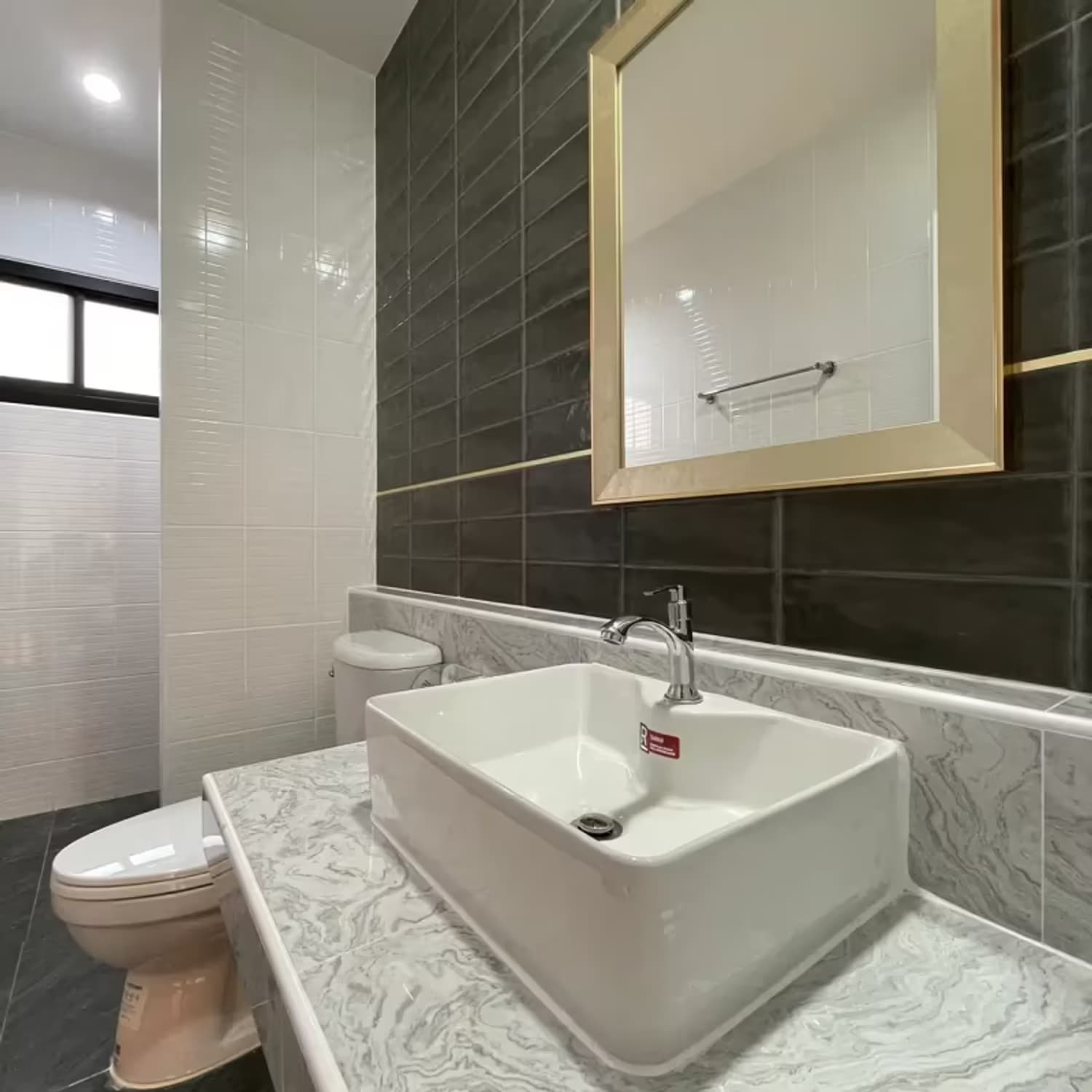 3 Bedroom House - Image 19