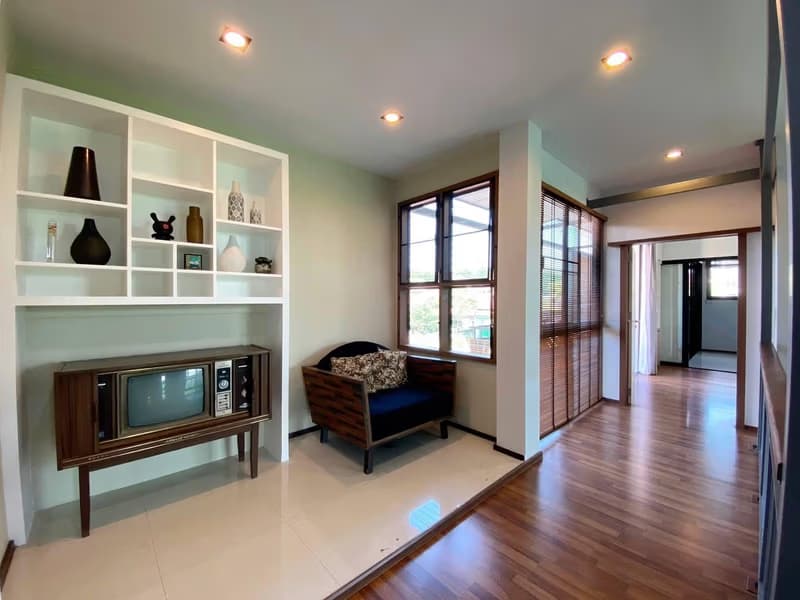 5 Bed House for Sale in Mueang Chiang Mai
