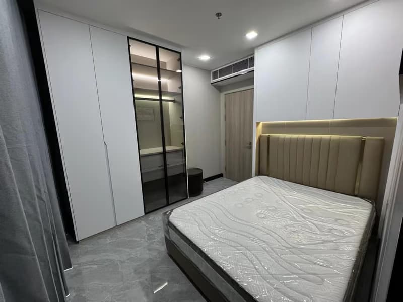 4 Bed Condo for Rent  Near Phra Ram 9 MRT