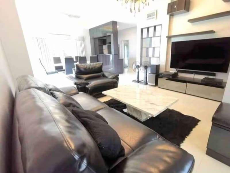 House for Rent, Sale in Mae Hia, Mueang Chiang Mai.