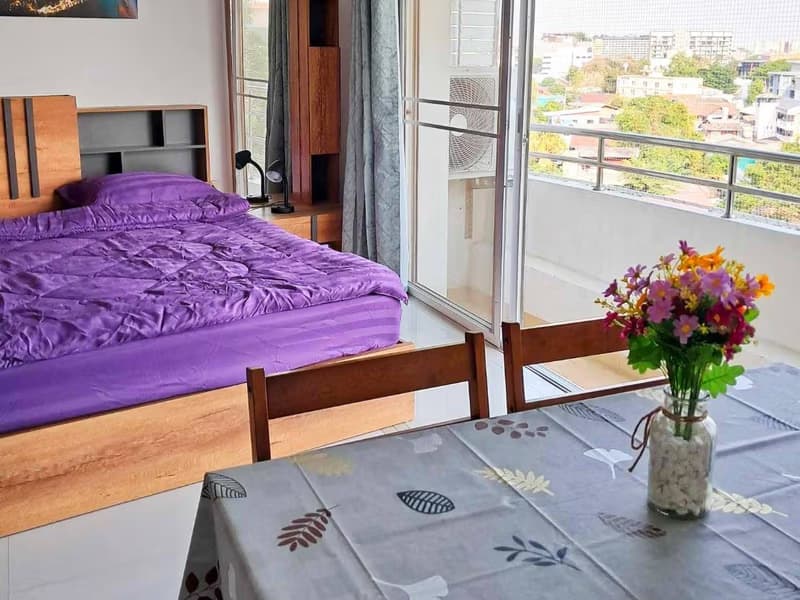 Studio for Rent in Suthep, Mueang Chiang Mai