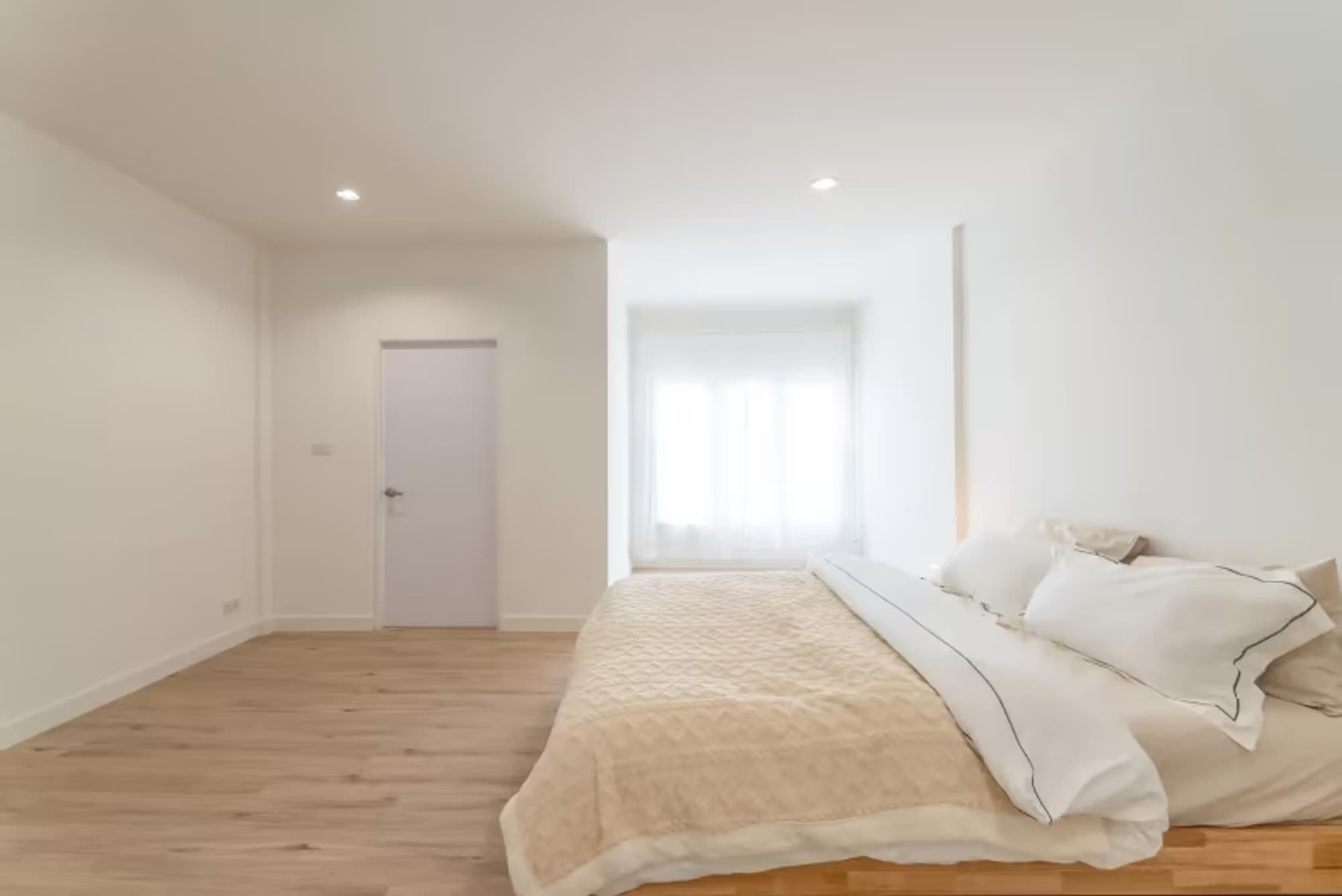 2 Bedroom House - Image 16