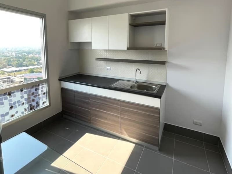 1 Bed Condo for Sale in Mueang Chiang Mai