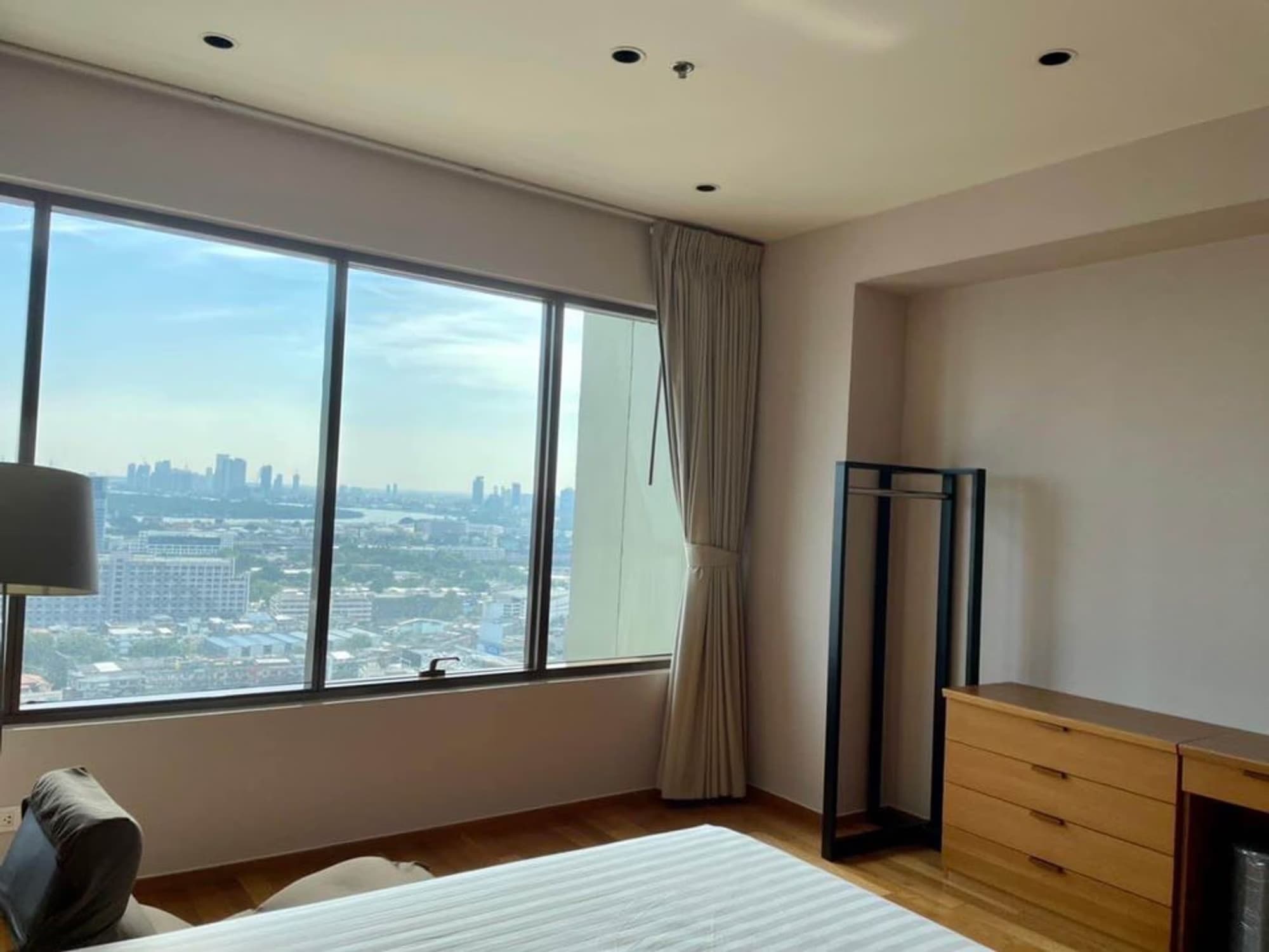 1 Bed Condo for Rent and Sale in Khlong Toei - Image 3