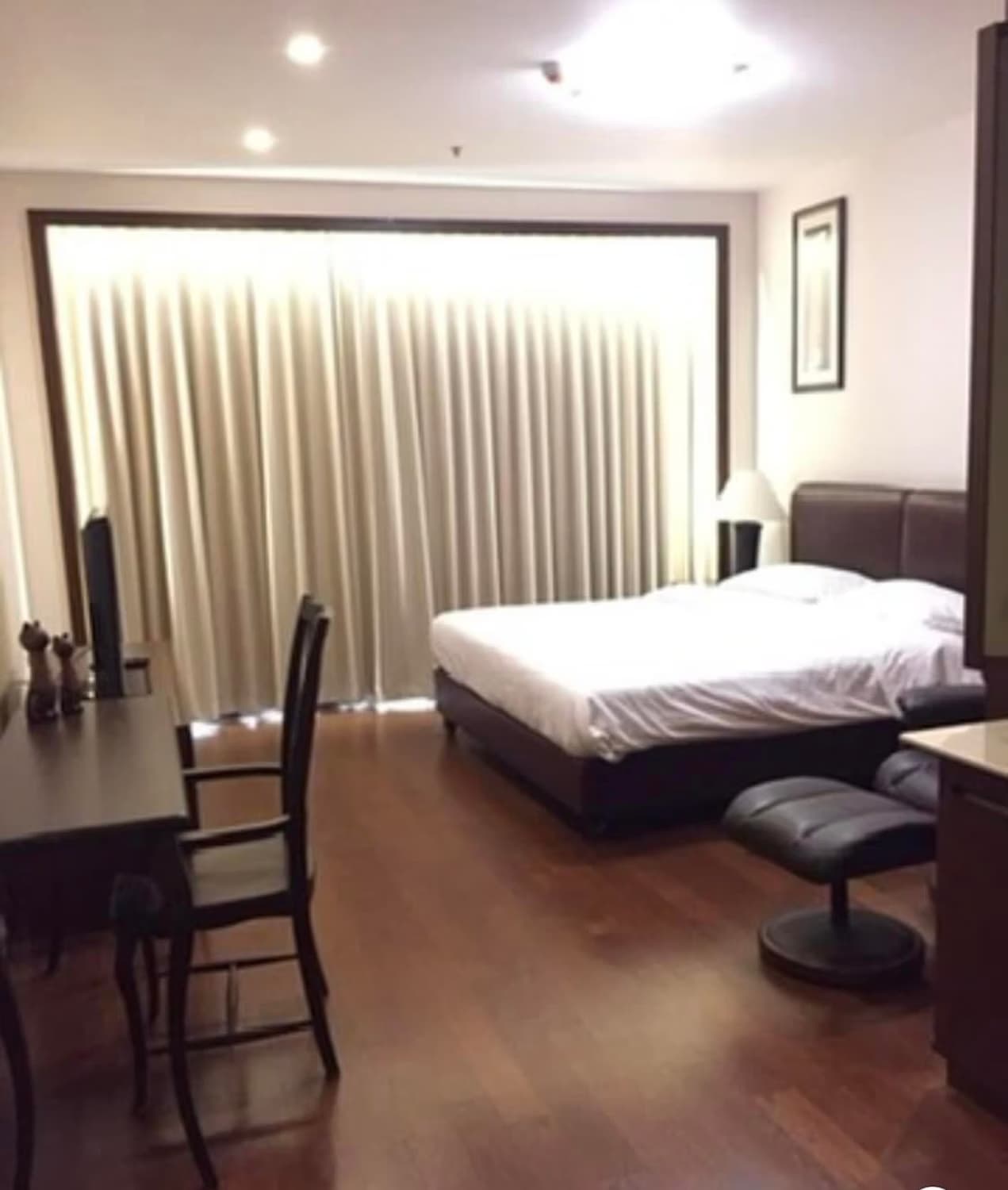 2 Bed Condo for Sale in Khlong Toei - Image 3