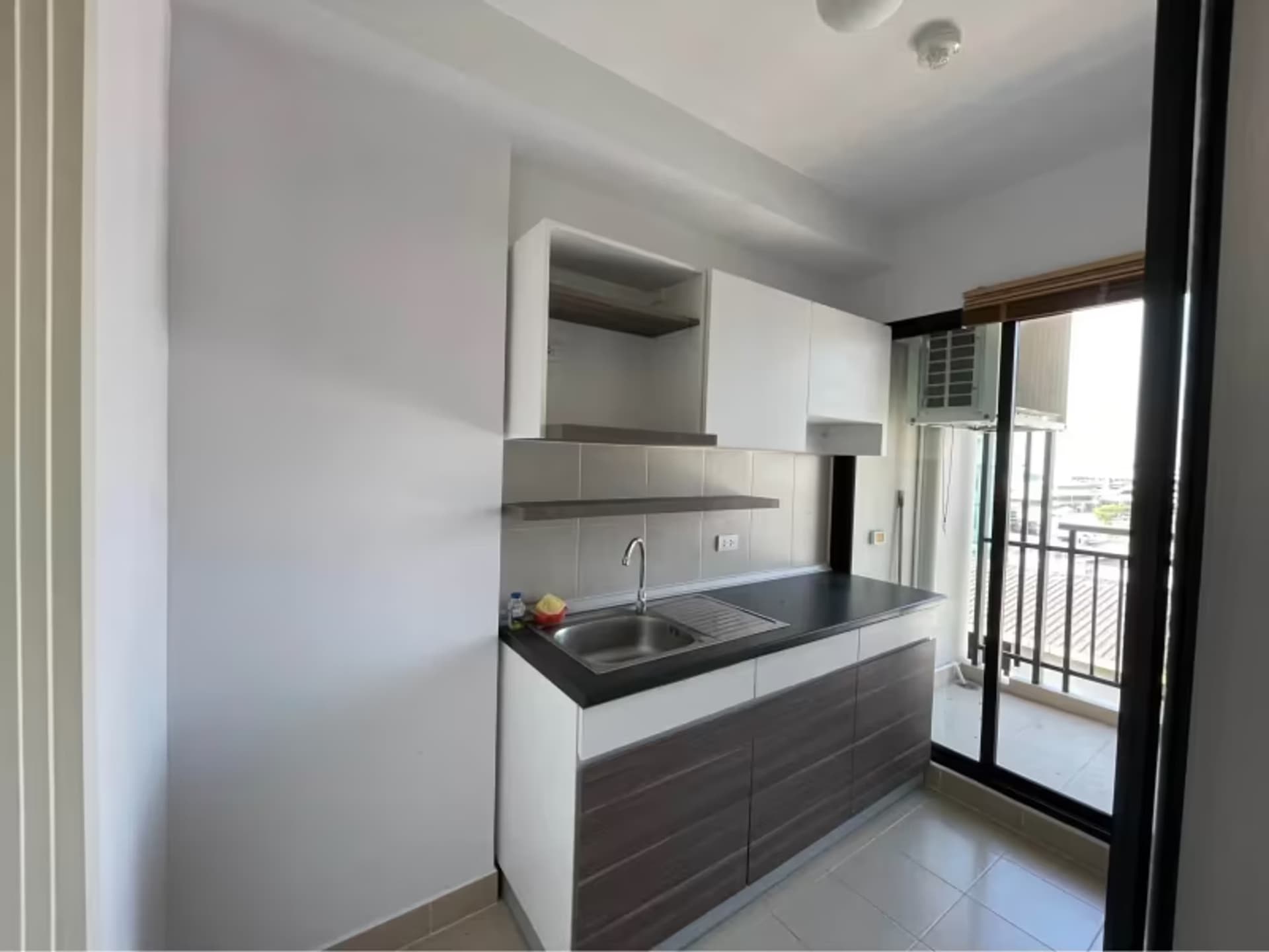 Condo for Sale, Rent at Supalai City Resort Bearing - Image 3