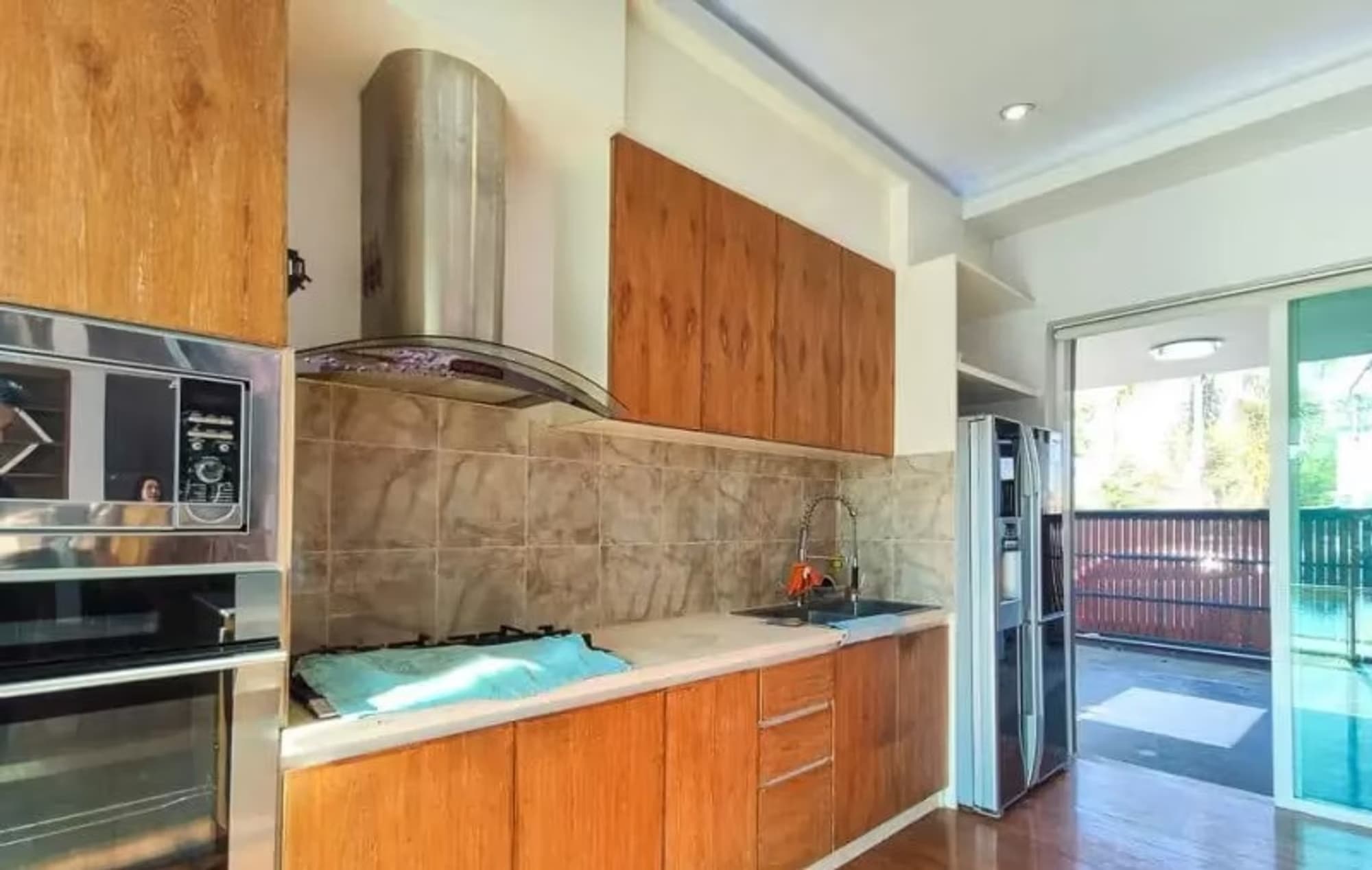 4 Bedroom House - Image 6