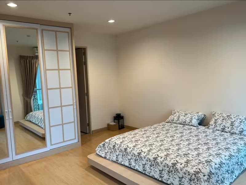 Condo for Rent at Citismart Sukhumvit 18 Condominium