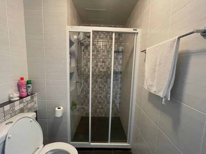 1 Bedroom Condo