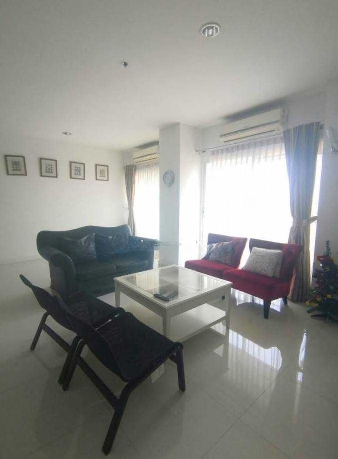 3 Bed Condo for Rent and Sale  Near Si Kritha MRT - Image 1