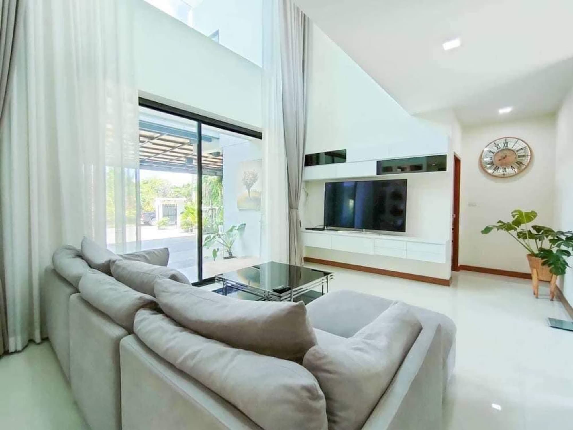 4 Bedroom House for Rent in Nong Phueng - Image 5