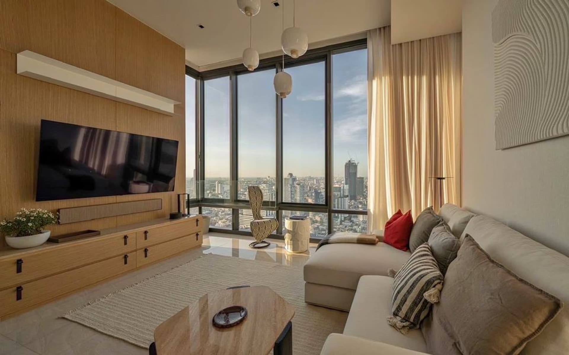 2 Bed Condo for Rent in Bang Rak - Image 1