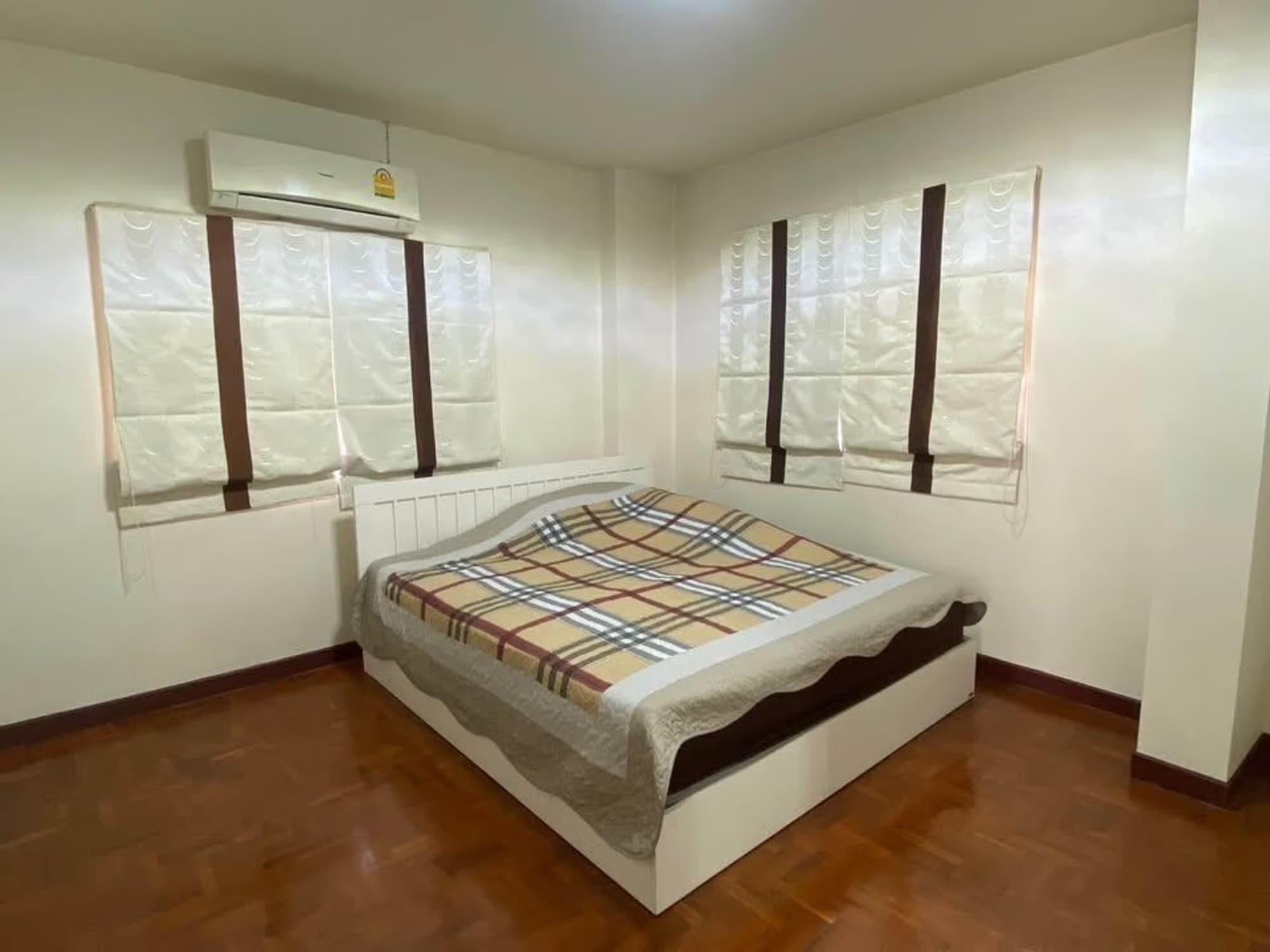 3 Bed House for Rent in Hang Dong District - Image 3