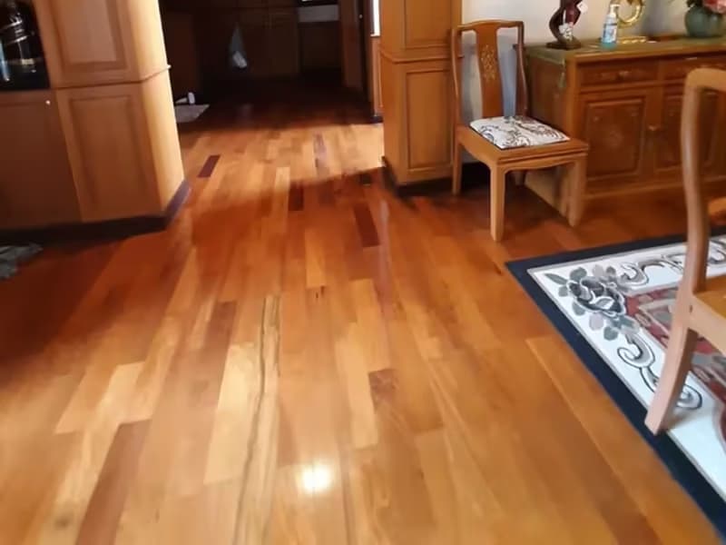 6 Bedroom House