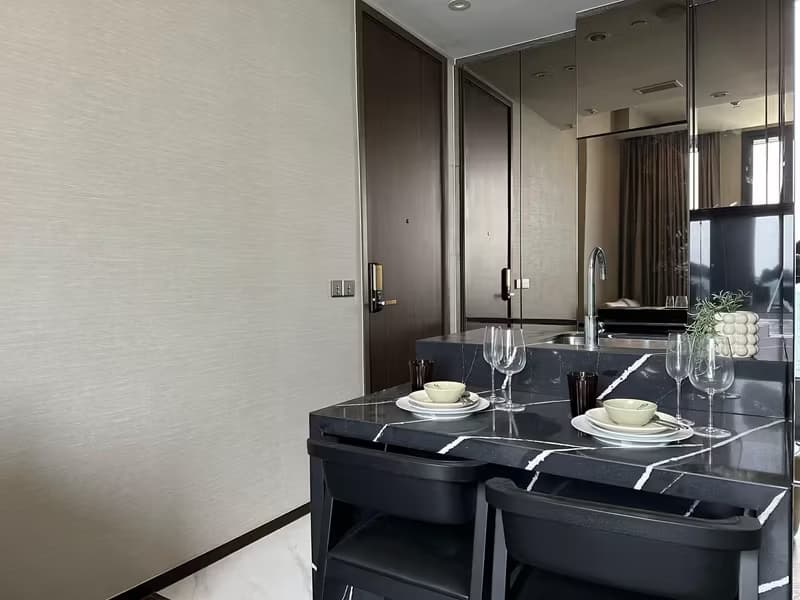 Condo for Rent at Skywalk Condominium