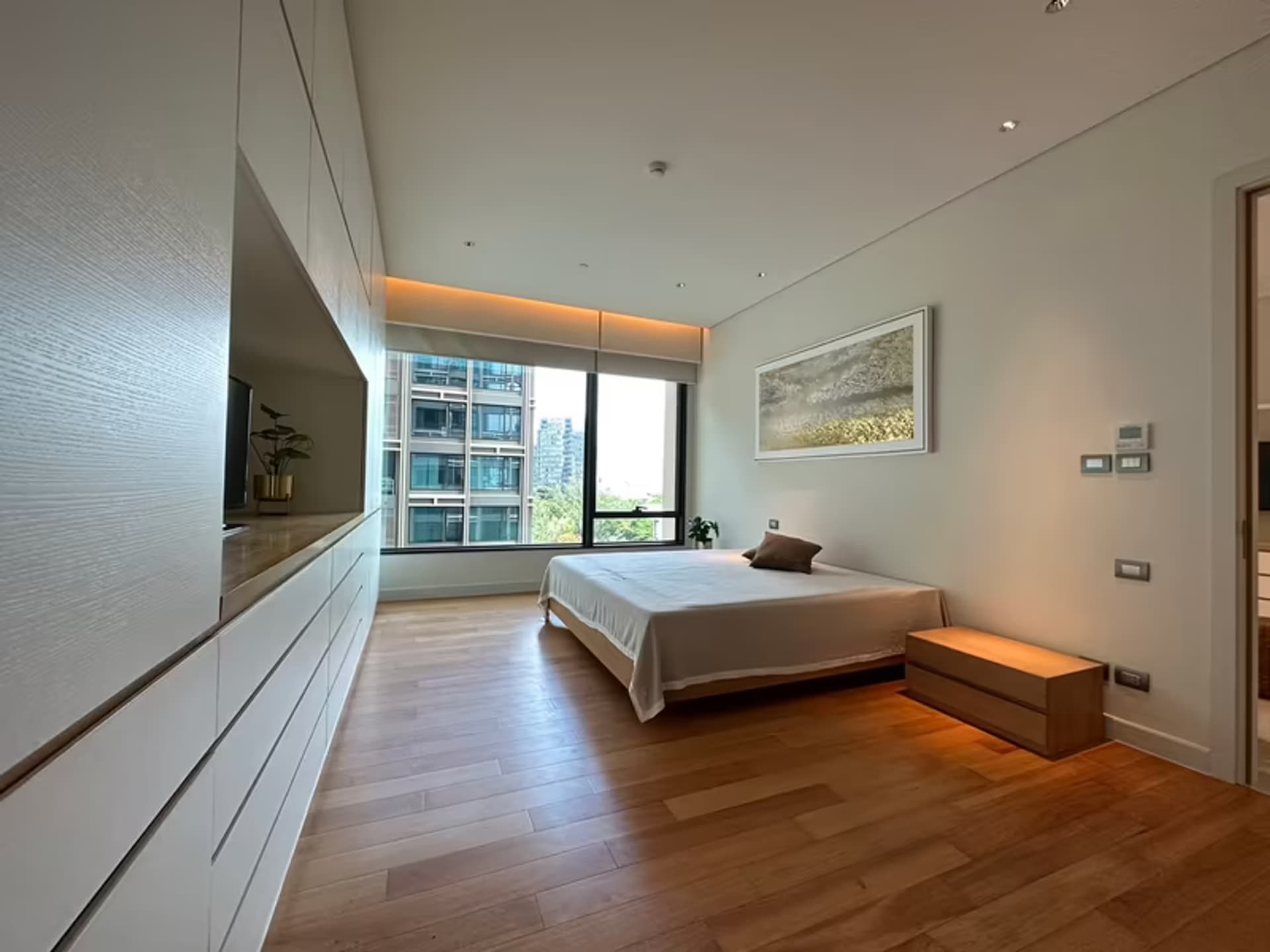 1 Bedroom Condo for Sale with Tenant - Image 4
