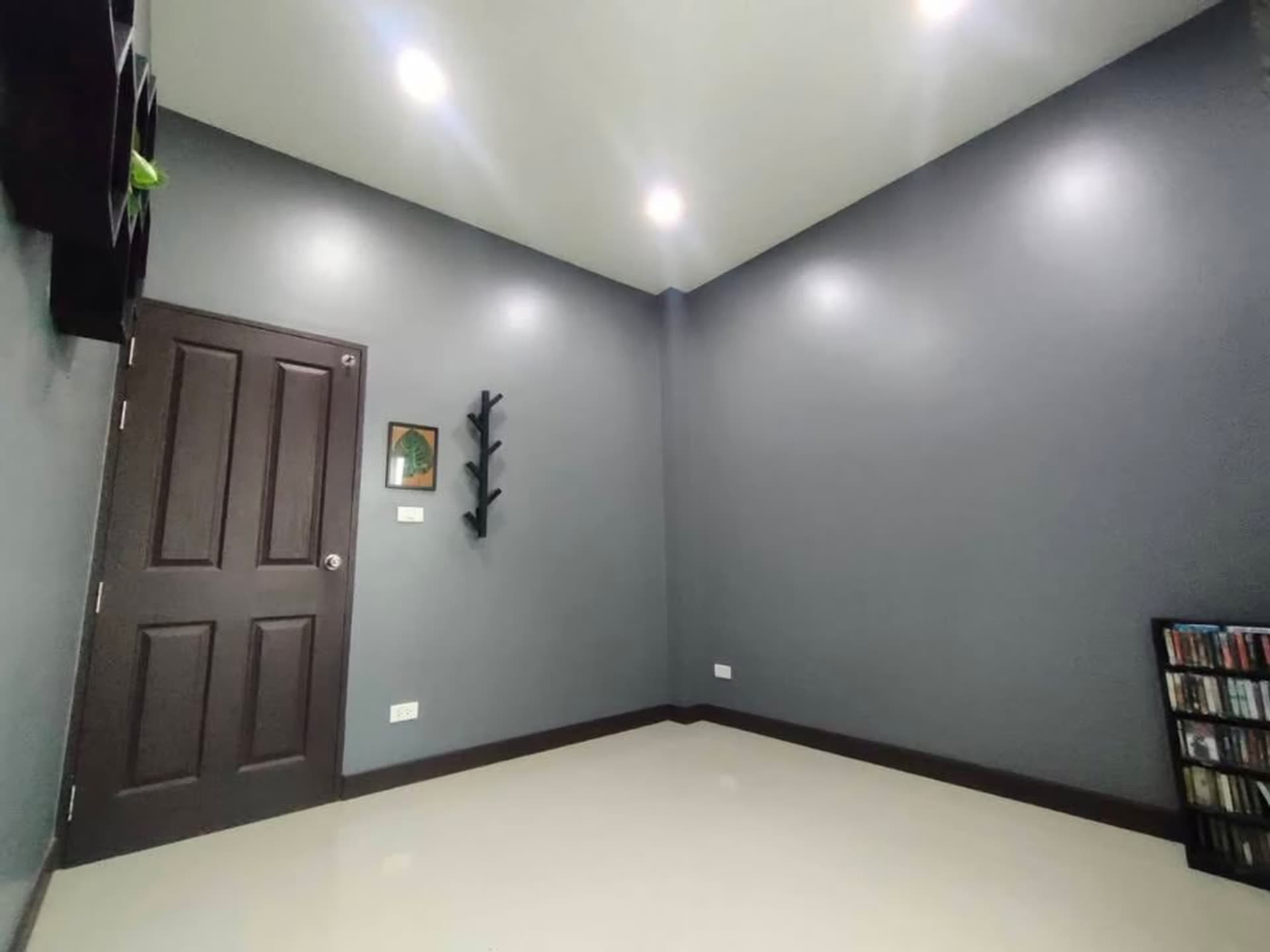 3 Bed House for Sale in Saraphi District - Image 8