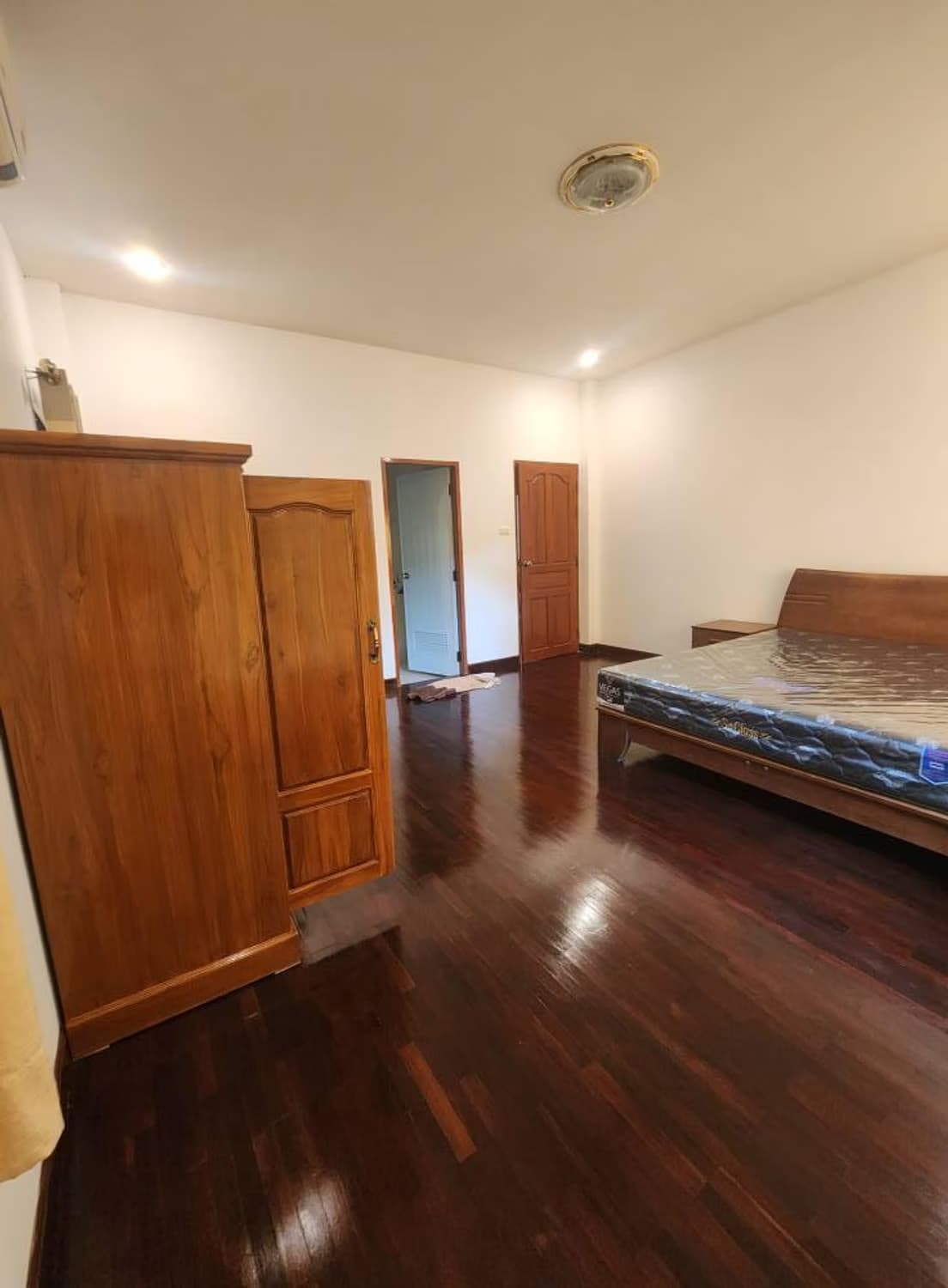 5 ห้องนอน บ้าน สำหรับ จำหน่าย ใน Mueang Chiang Mai - Image 8