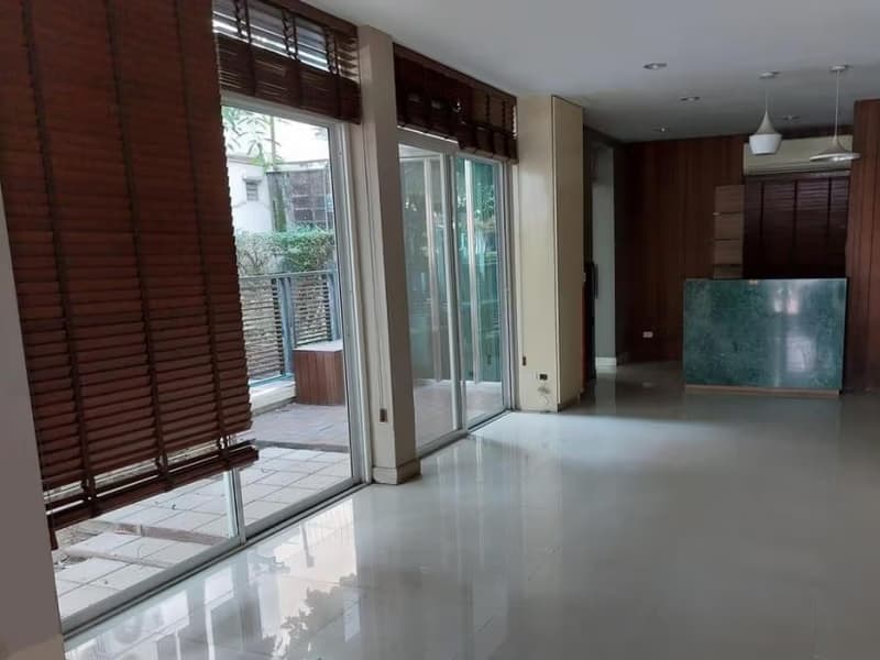 Townhouse for Sale in Sathon