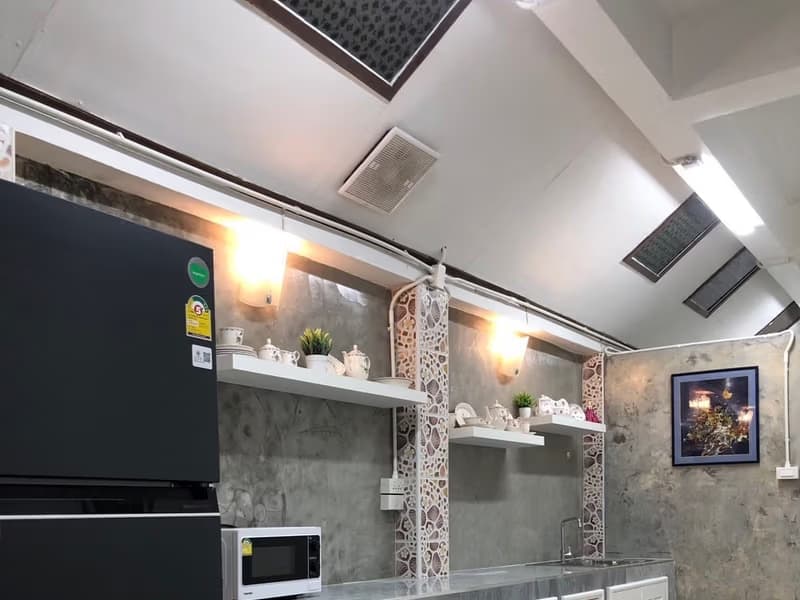 Townhouse for rent in Changklan close to Shang gri la hotel