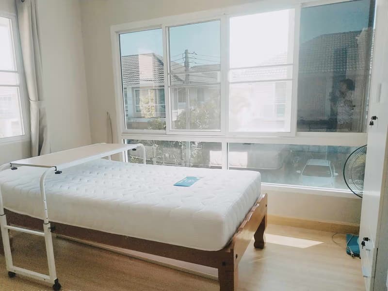 House for Sale at Land and Houses Park San Sai