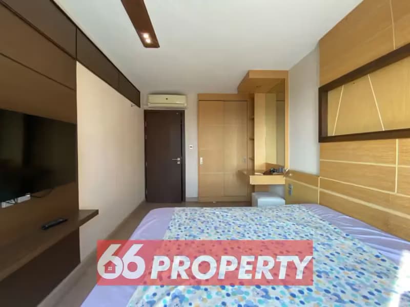 1 Bedroom Condo