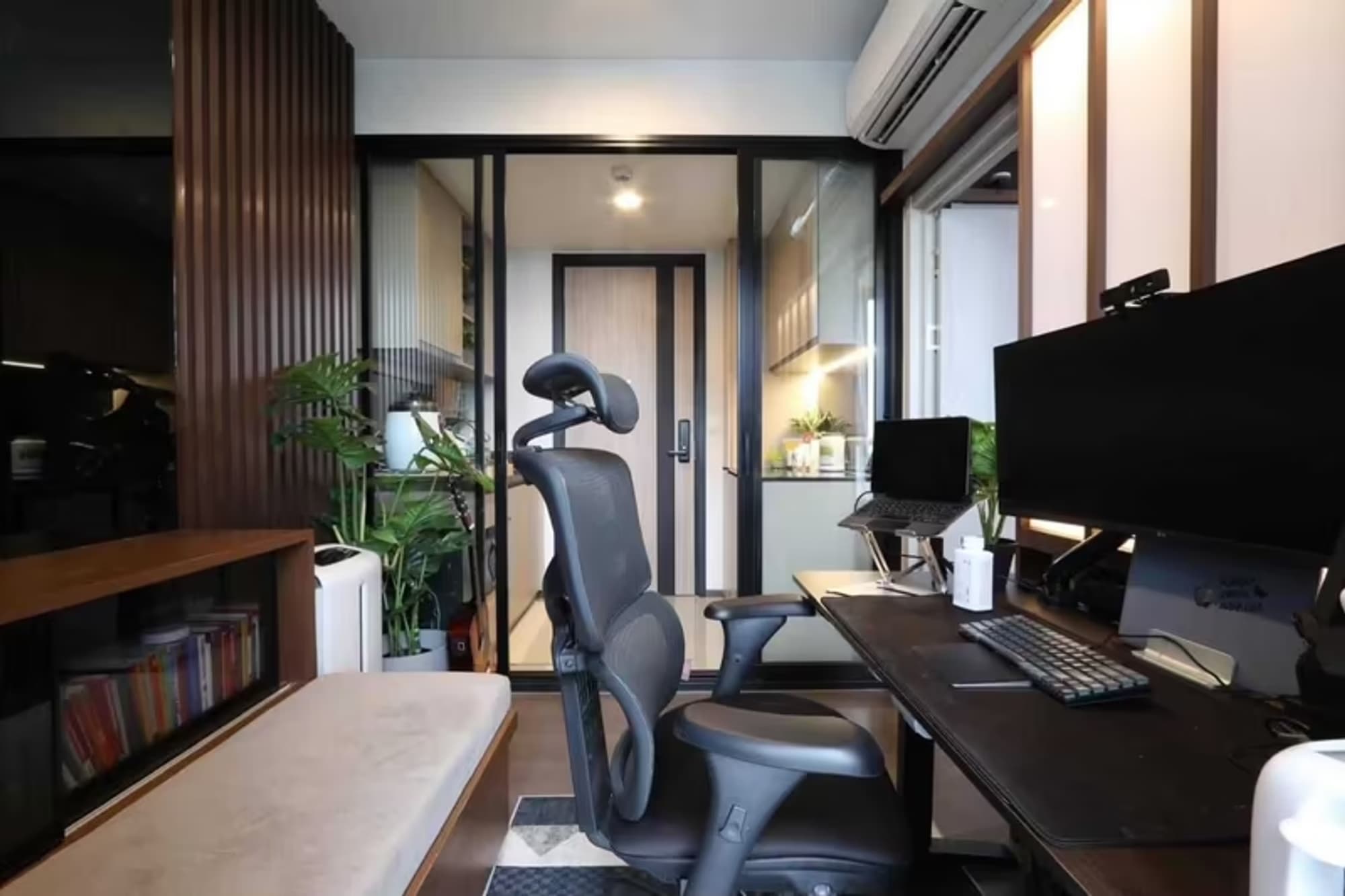  - Image 4
