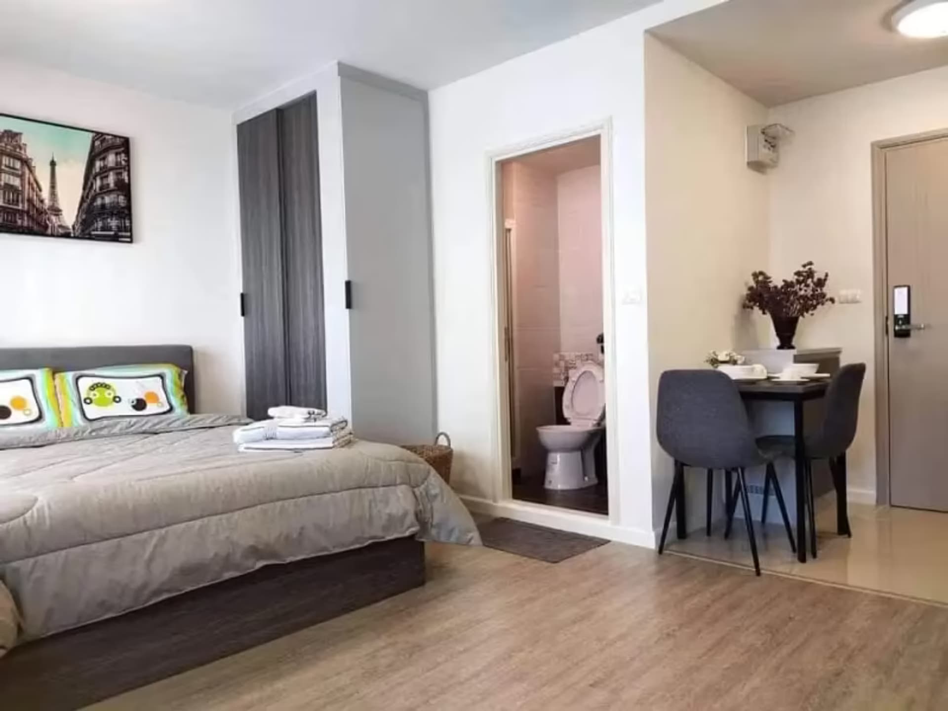 1 Bedroom Condo - Image 7