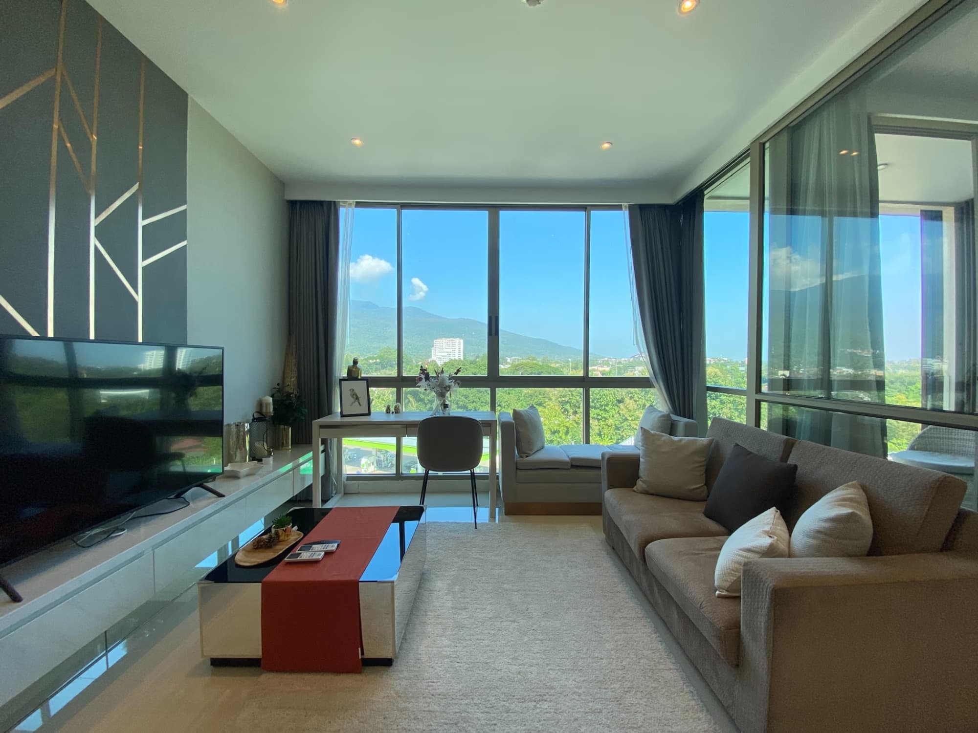 1 Bed Condo for Rent and Sale in Mueang Chiang Mai - Image 4