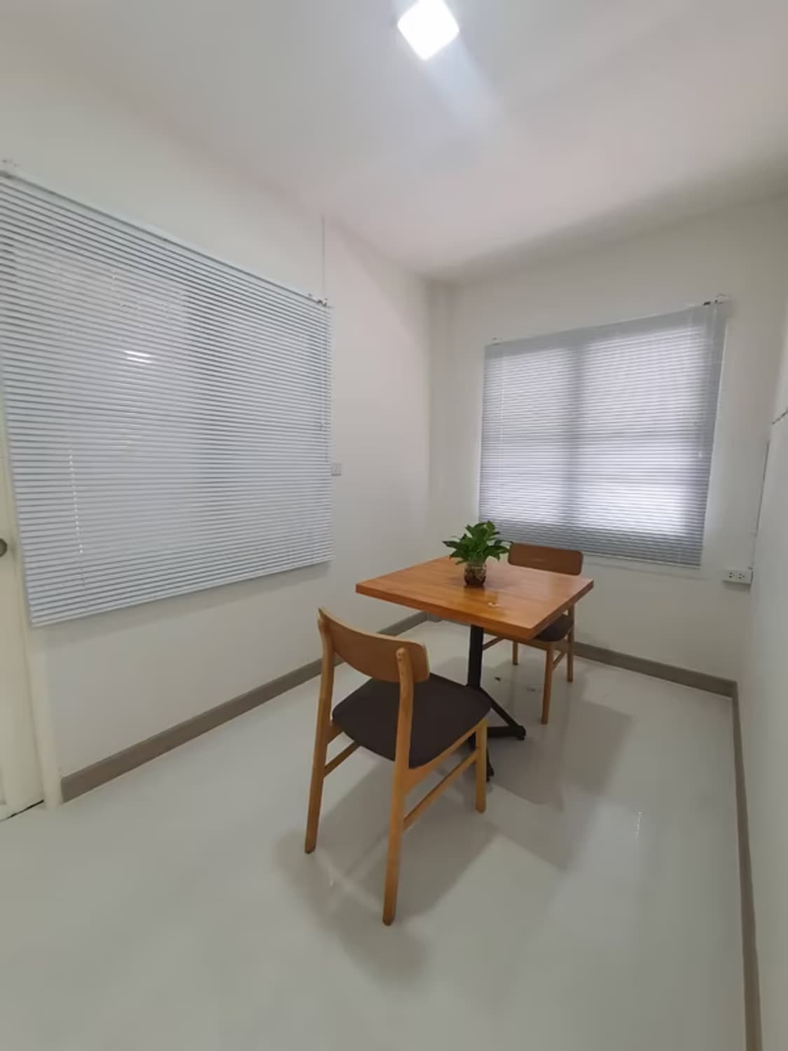 House for rent near 89 Plaza, Nong Hoi - Image 3