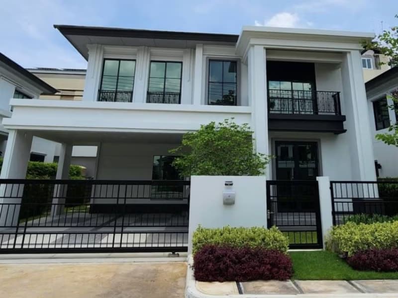 4 Bed House for Rent and Sale in Bang Phli